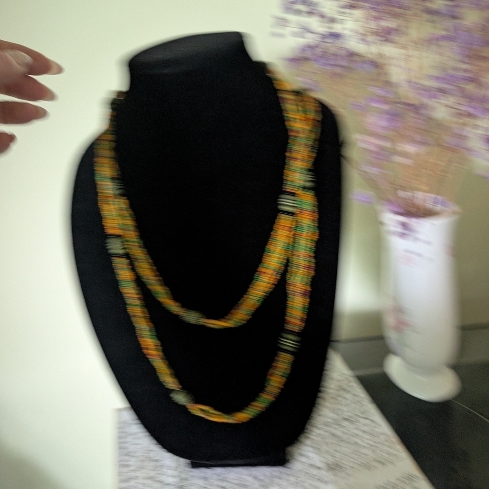 Multicolor Beaded Necklace - Picture 7 of 10